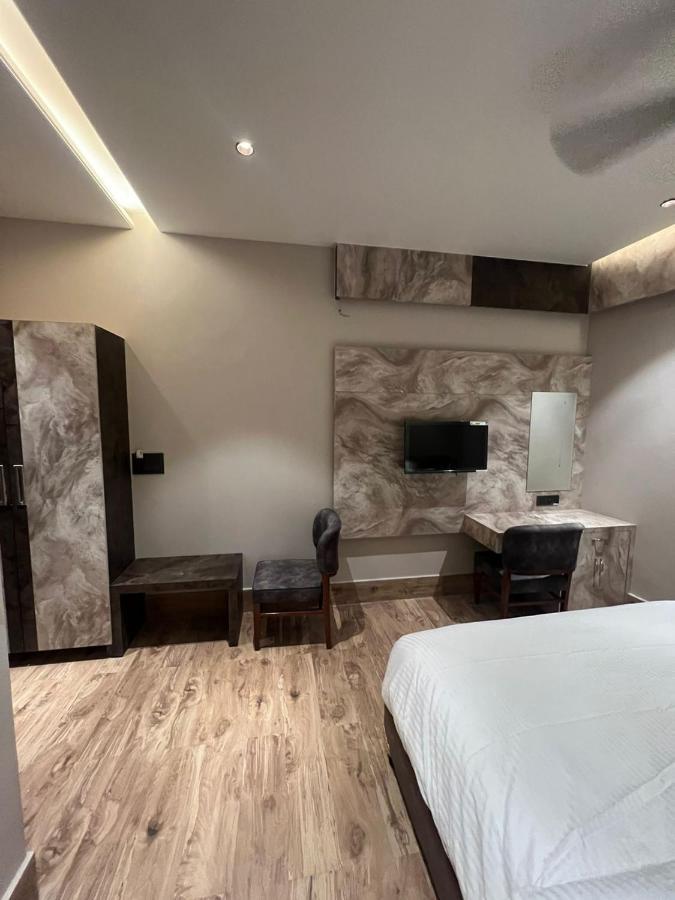 Hotel Ventures Inn Amritsar Zewnętrze zdjęcie